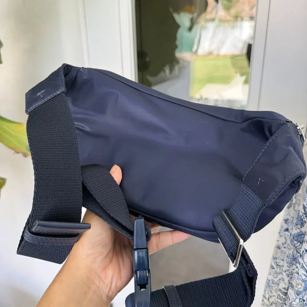 Best Price‼️Tory Burch Nylon Belt Bag 170436 Tory Navy Lightweight